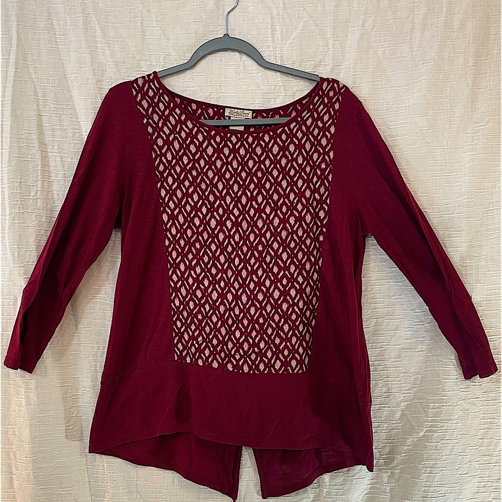 Lucky brand blouse. Loose fitting long sleeve.